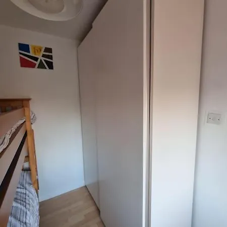 Apartment Spacious Family House In York *