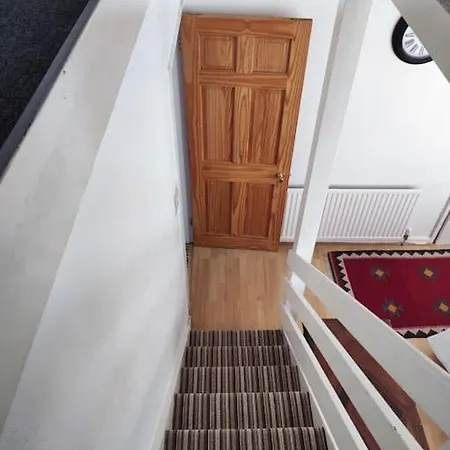 Spacious Family House In York Easingwold