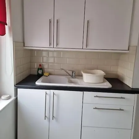 Spacious Family House In York Apartment Easingwold