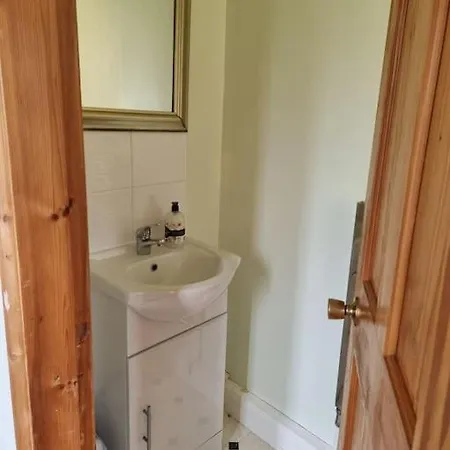 Spacious Family House In York Easingwold