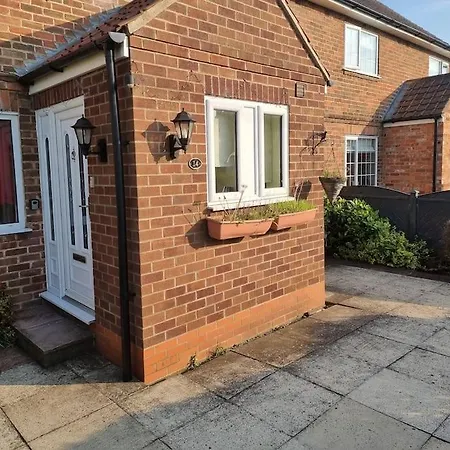 Spacious Family House In York * Easingwold